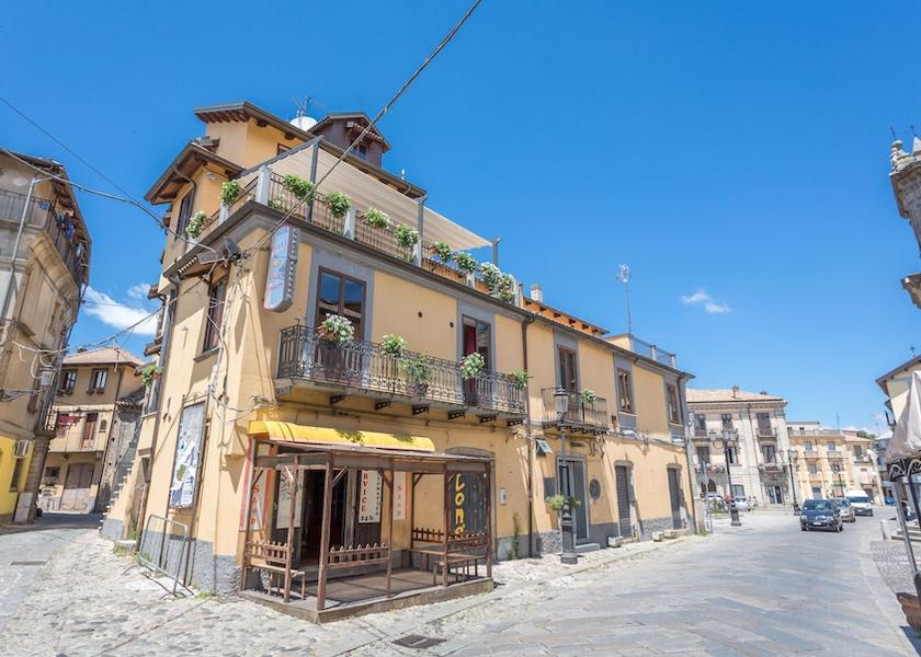 Calabria Serra San Bruno Exterior