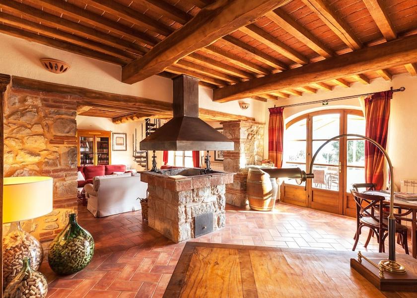 Tuscany Gavorrano Interior Entrance
