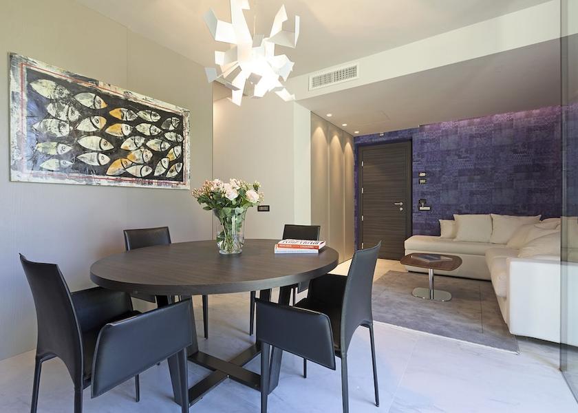 Lombardy Albavilla Room