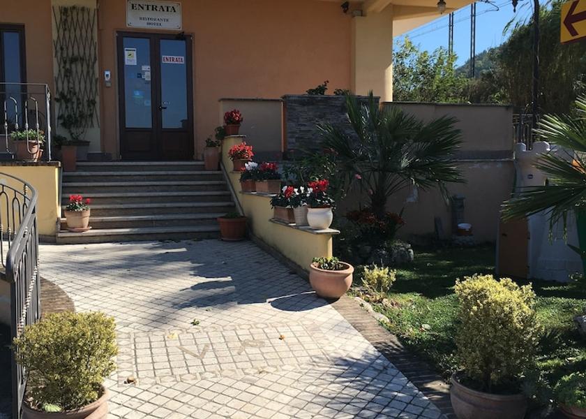Campania San Pietro Infine Entrance