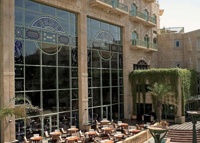  Muscat Exterior Detail