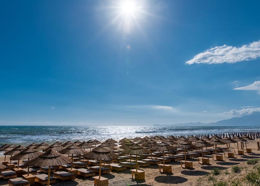 Campania Cellole Beach