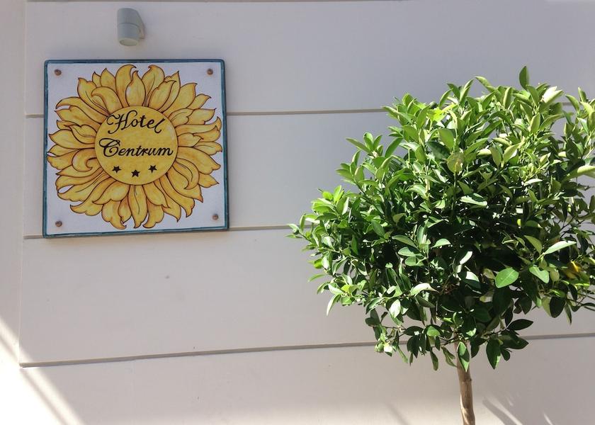 Sicily Catania Property entrance