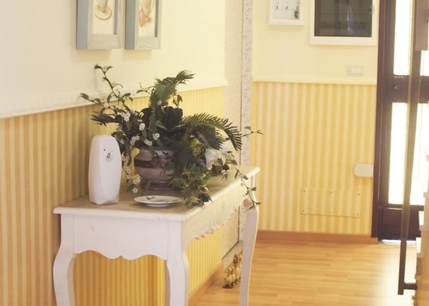 Sicily Gravina Di Catania Interior Entrance