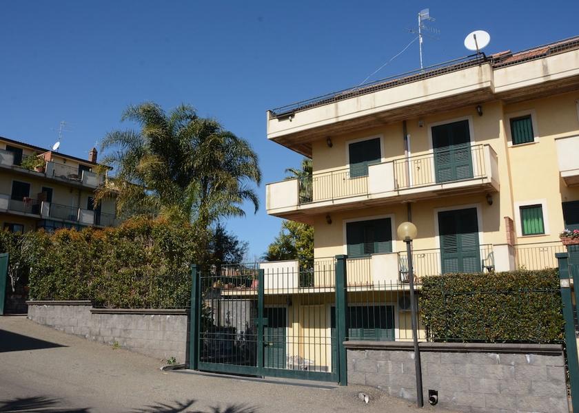 Sicily Mascali Facade