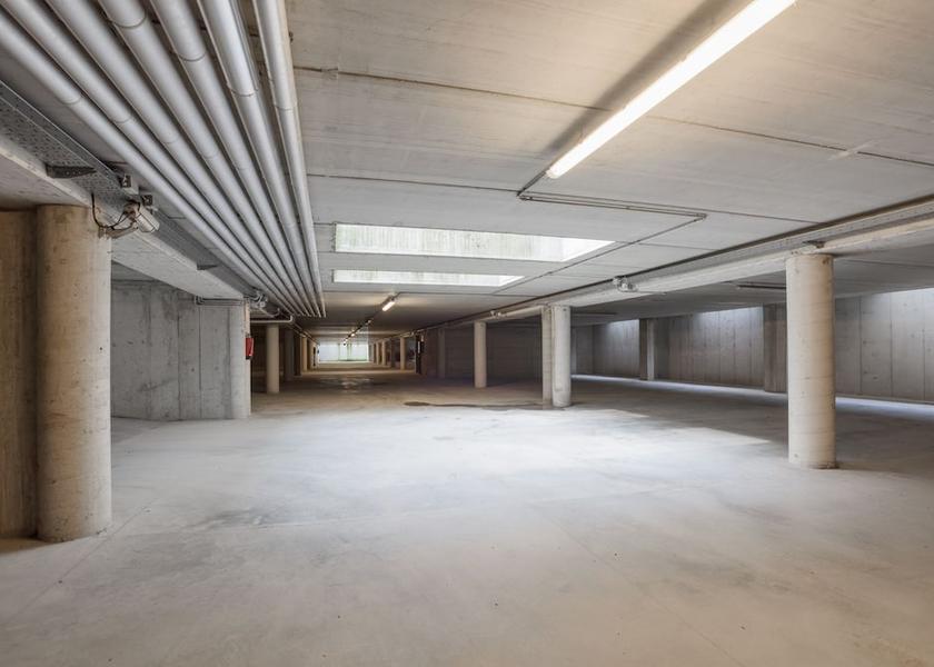 Lombardy Vaprio d'Adda Parking