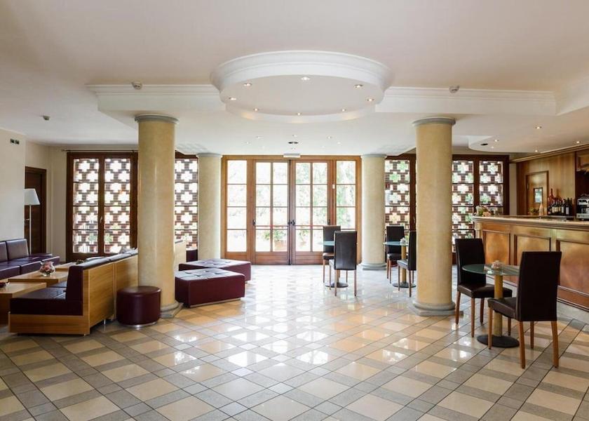 Lombardy Vaprio d'Adda Bar (on property)