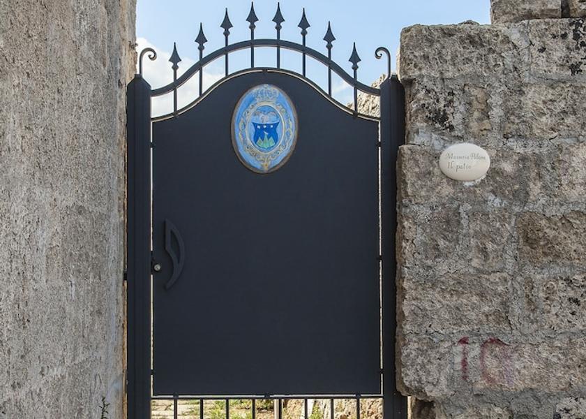 Puglia Patu Exterior