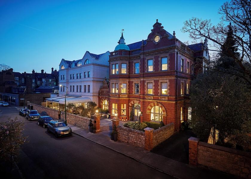  Dublin Exterior Detail