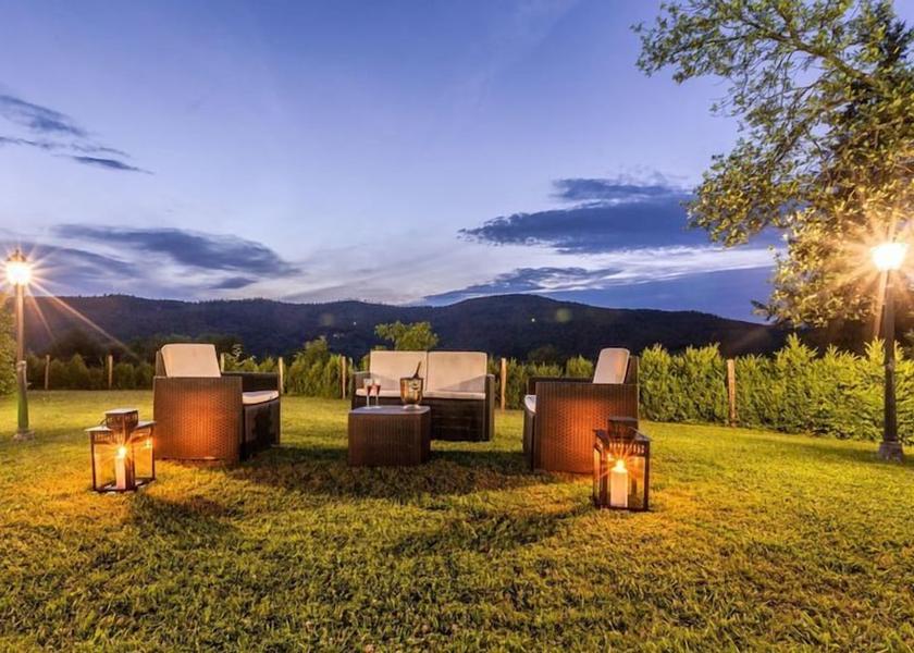 Tuscany Monterchi Property Grounds