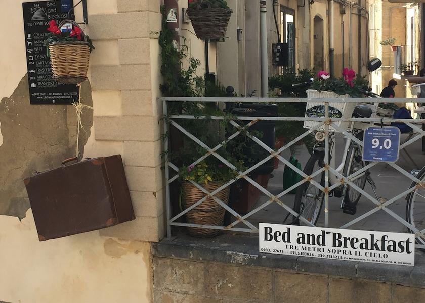Sicily Caltagirone Property entrance