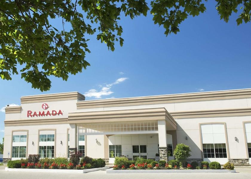 Ontario Trenton Exterior Detail