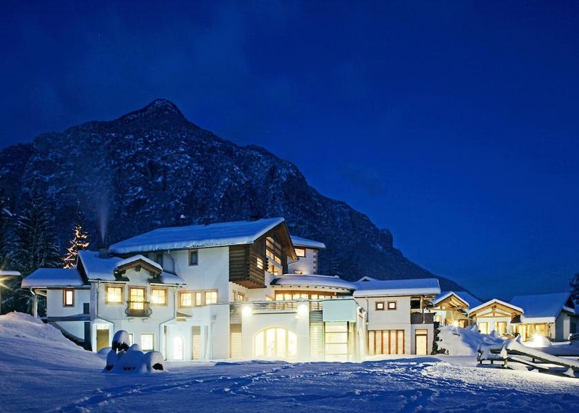 Trentino-Alto Adige Panchia Front of property - evening/night