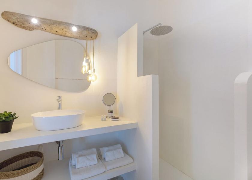 Sardinia Benetutti Bathroom