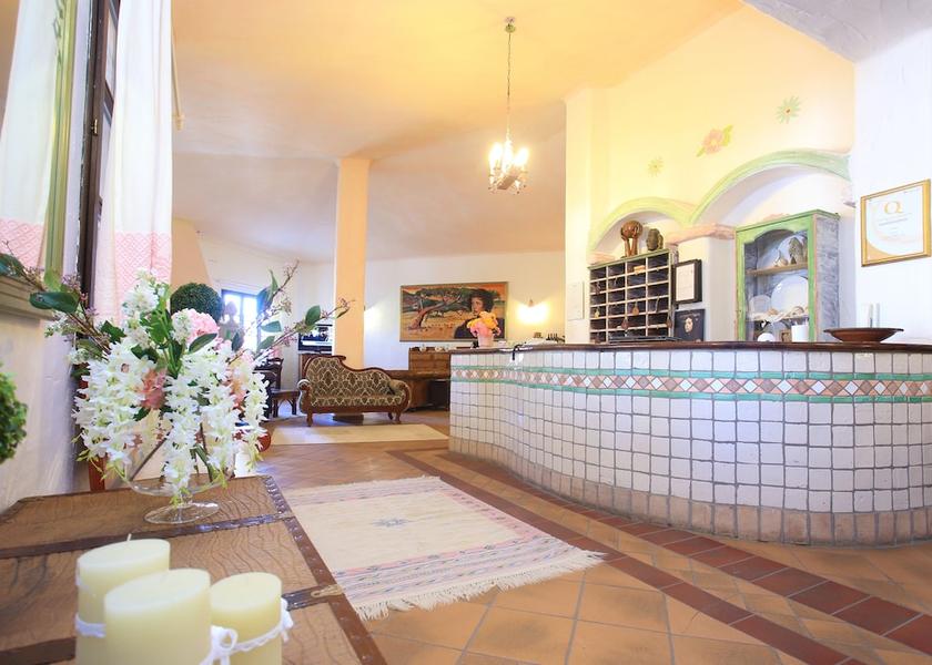 Sardinia Benetutti Reception