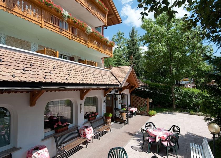 Trentino-Alto Adige San Giovanni di Fassa Garden