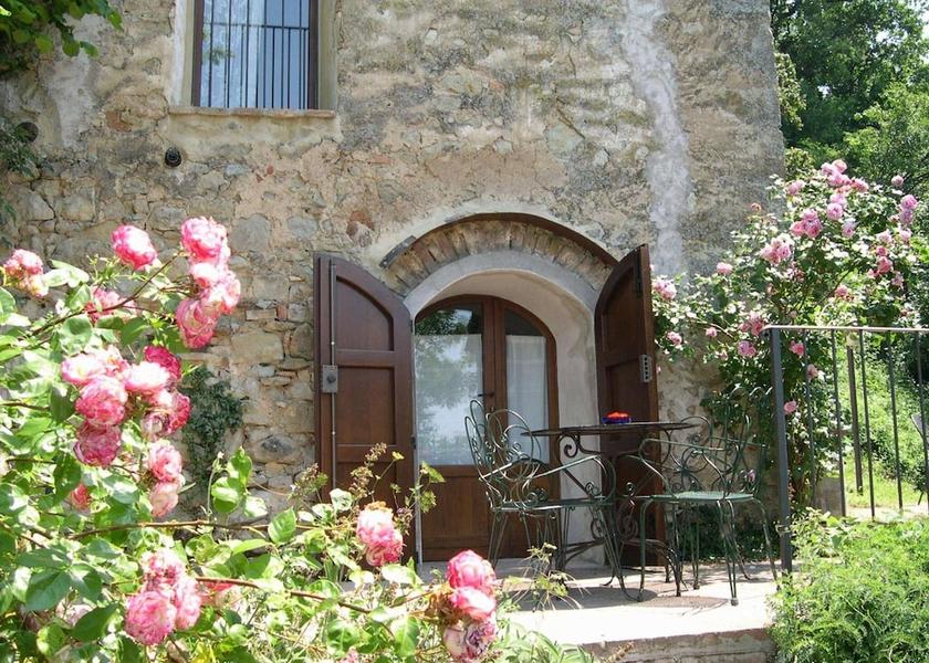 Emilia-Romagna Zocca Exterior Detail