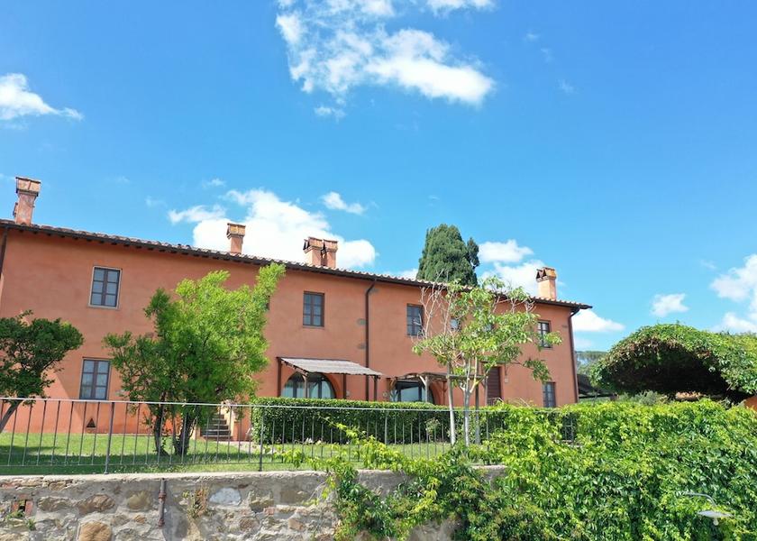 Tuscany Capraia e Limite Facade