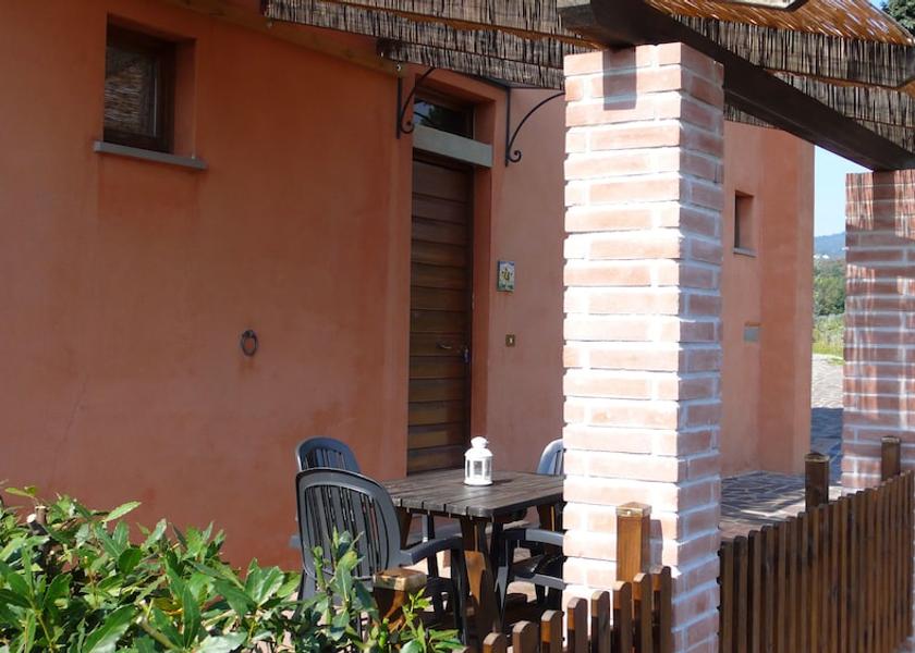 Tuscany Capraia e Limite Terrace