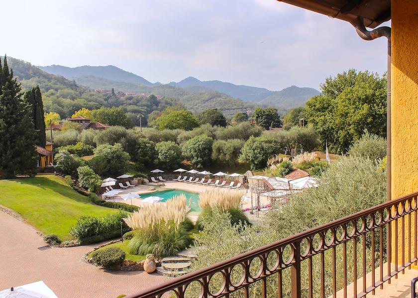 Liguria Garlenda Balcony view