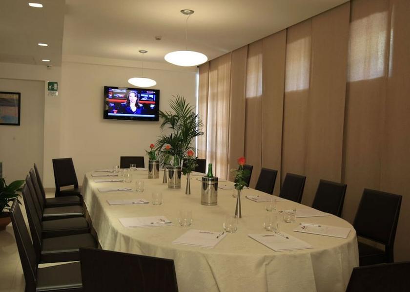 Campania Giugliano in Campania Meeting Room