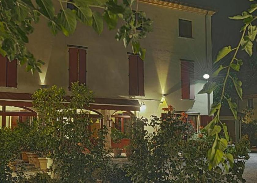 Emilia-Romagna Ostellato Entrance