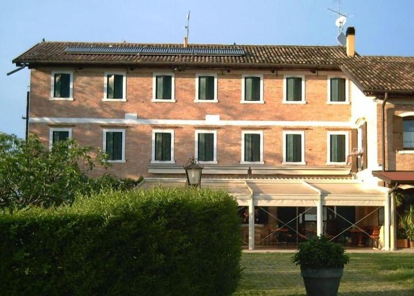 Veneto Musile di Piave Exterior Detail