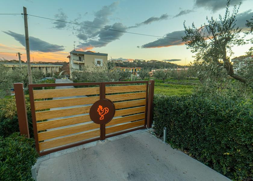 Molise Termoli Exterior Detail