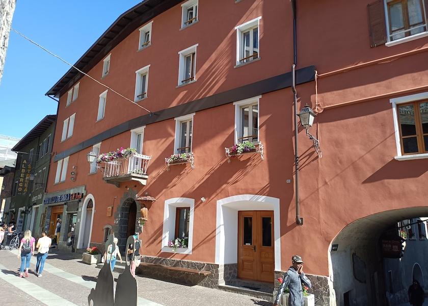 Lombardy Bormio Facade