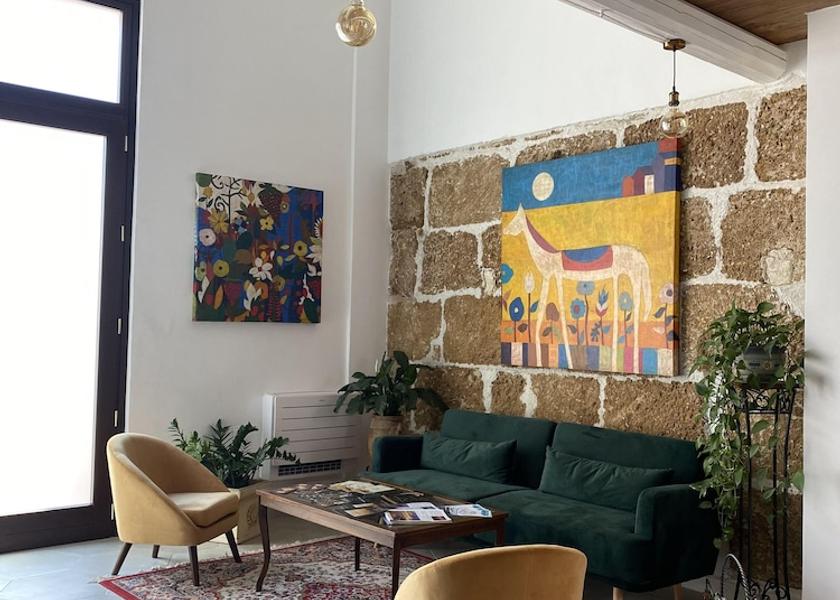 Sicily Avola Reception