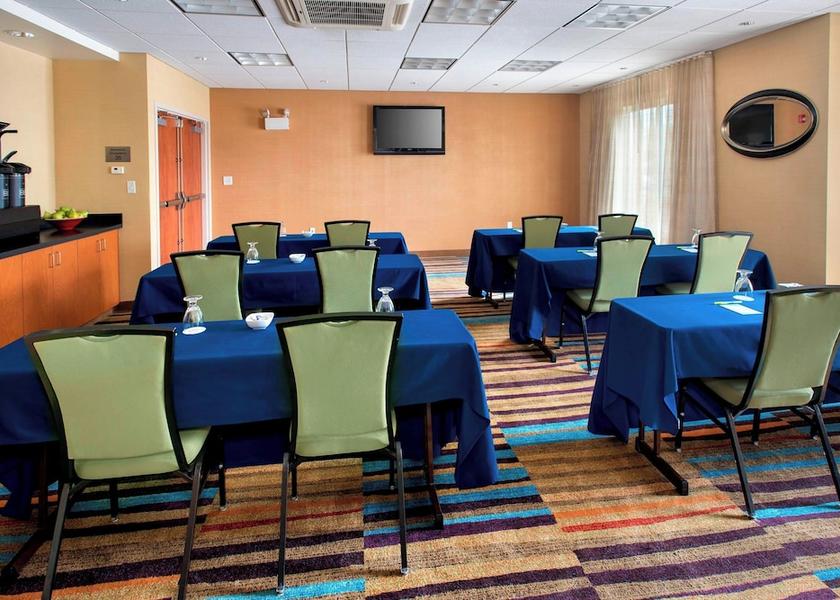 New York Verona Meeting Room