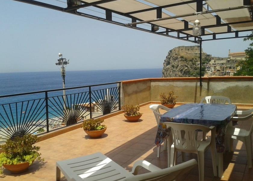 Calabria Scilla Terrace