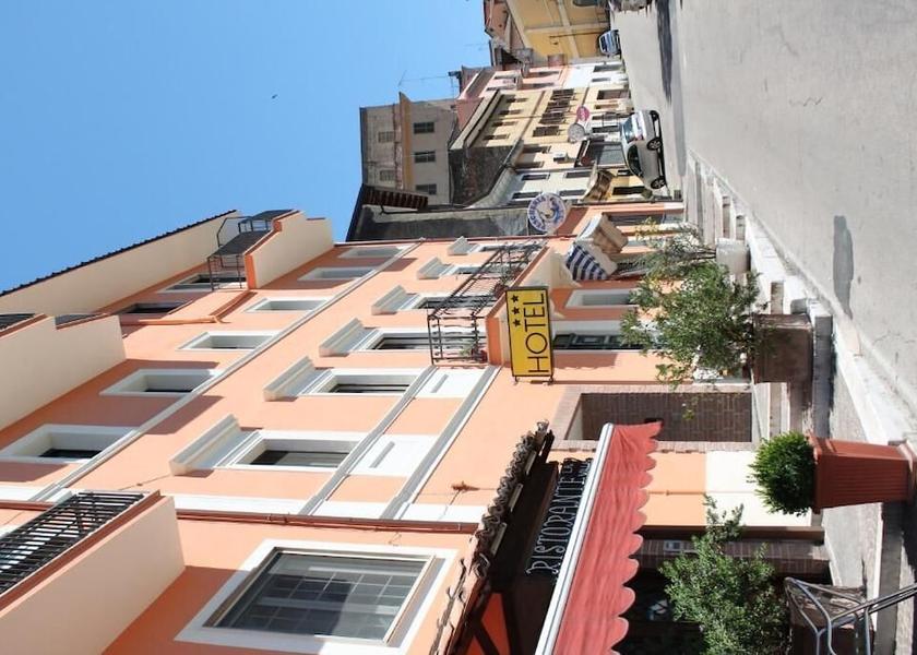 Lazio Ceccano Exterior Detail