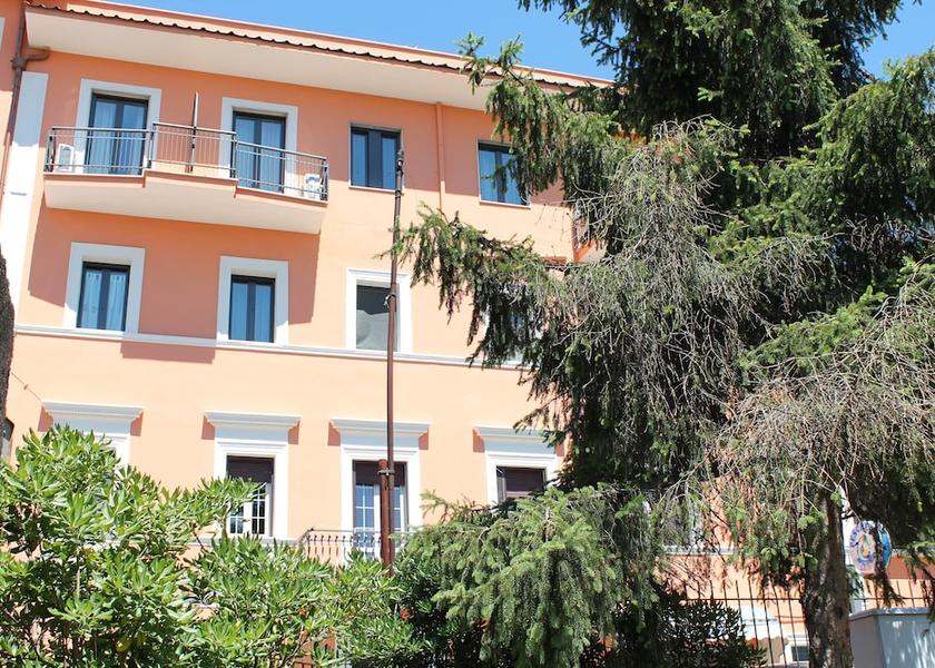 Lazio Ceccano Exterior Detail