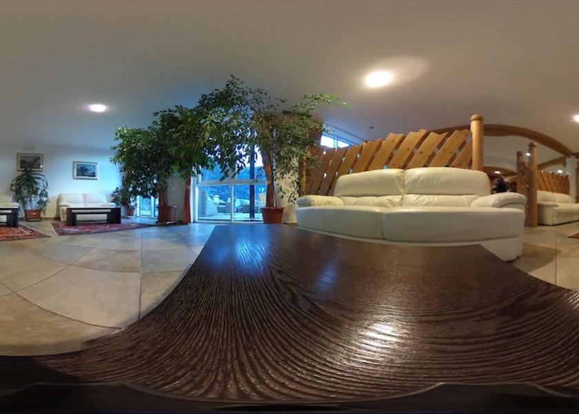 Trentino-Alto Adige Campitello di Fassa Lobby