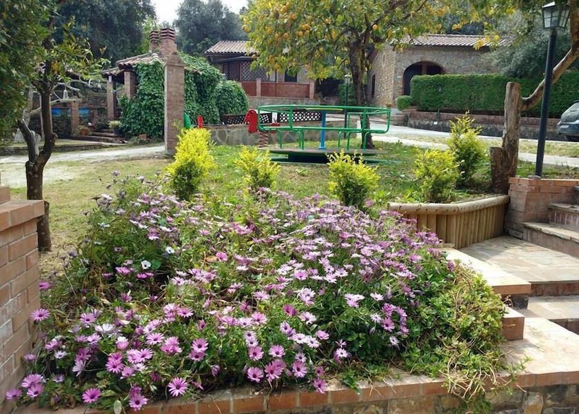 Campania Casal Velino Exterior Detail