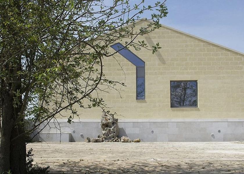 Puglia Altamura Exterior Detail