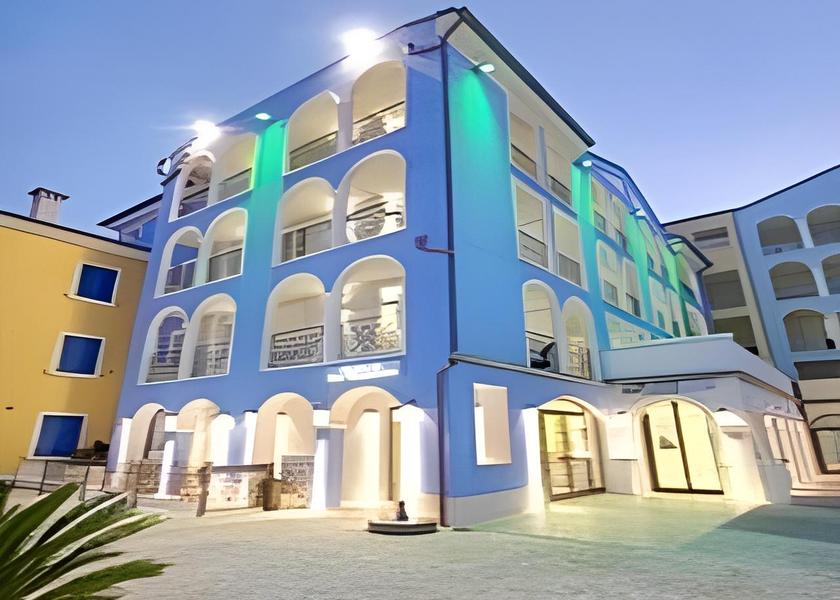 Marche Porto Recanati Hotel Exterior