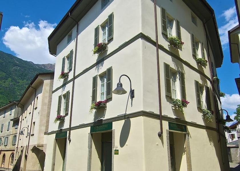 Lombardy Tirano Exterior Detail