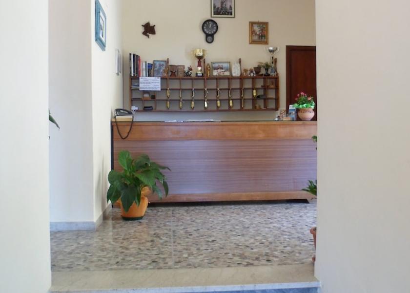 Sicily Castelmola Reception