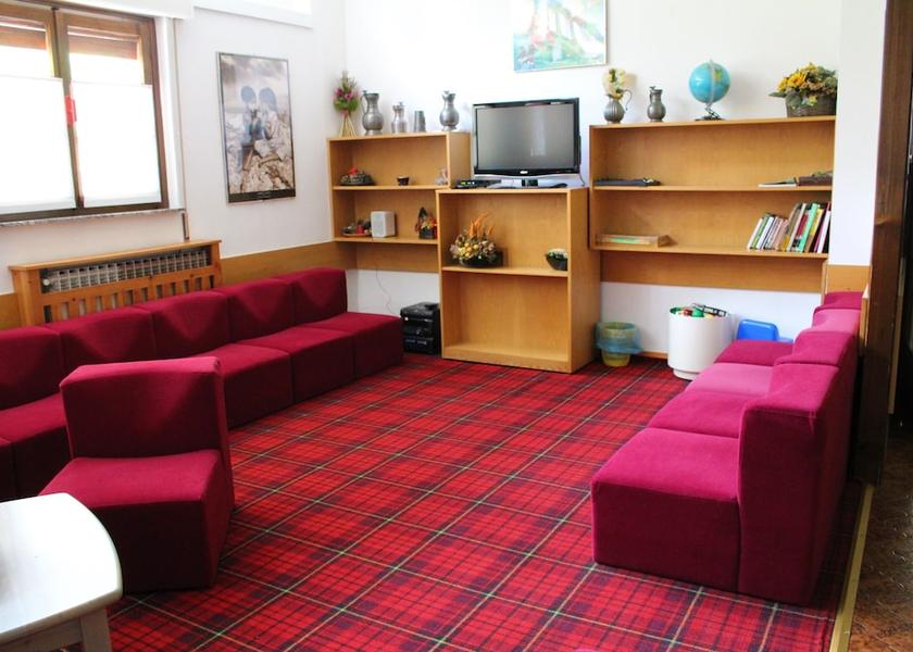 Lombardy Aprica Interior Entrance