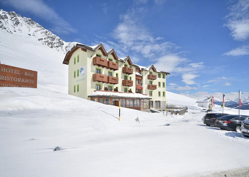 Lombardy Valdidentro Facade