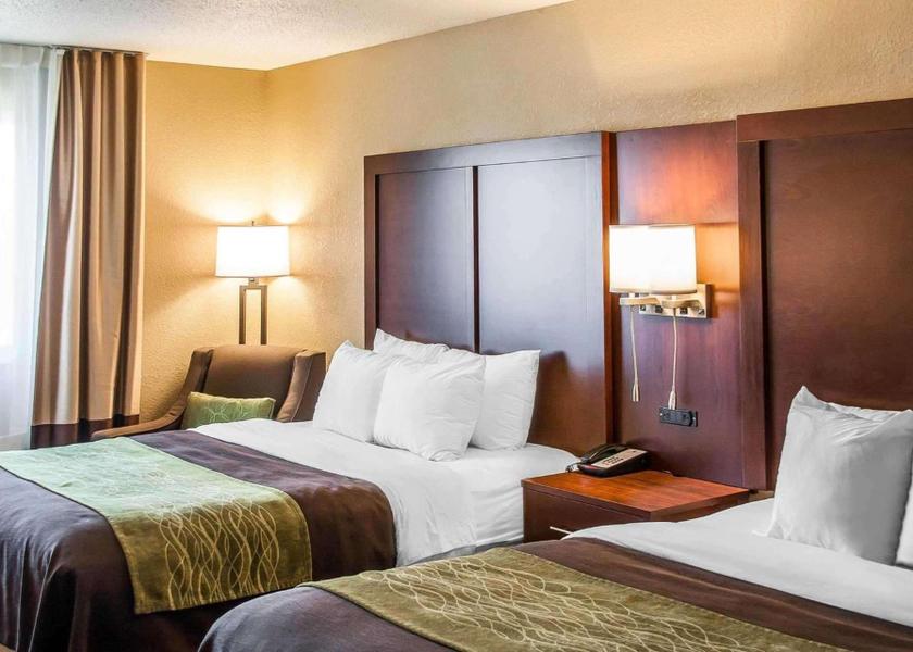 Minnesota Fergus Falls 2 Queen Beds, Nonsmoking