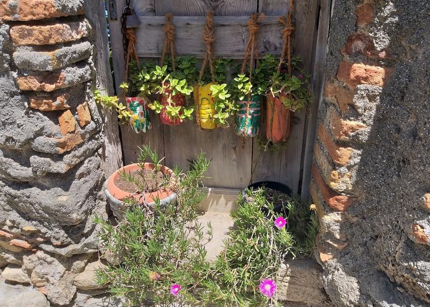 Calabria Ricadi Exterior Detail