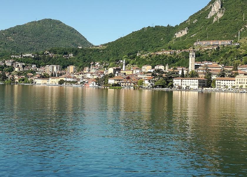 Lombardy Lovere Lake