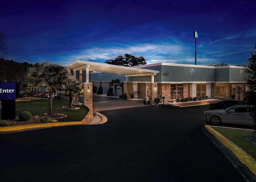 Georgia Smyrna Exterior Detail