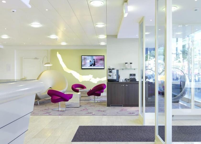 Canton of Zurich Horgen Lobby