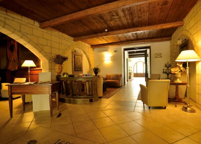 Puglia Trinitapoli Lobby