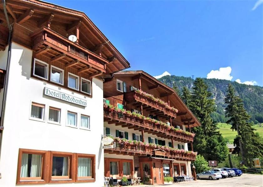 Trentino-Alto Adige Campitello di Fassa Facade