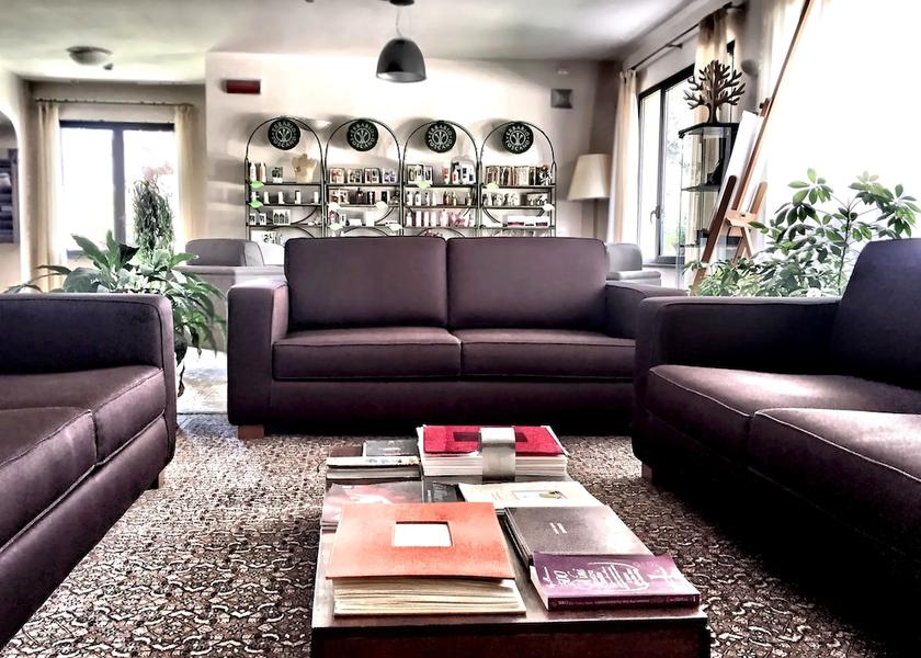 Tuscany Gavorrano Business center